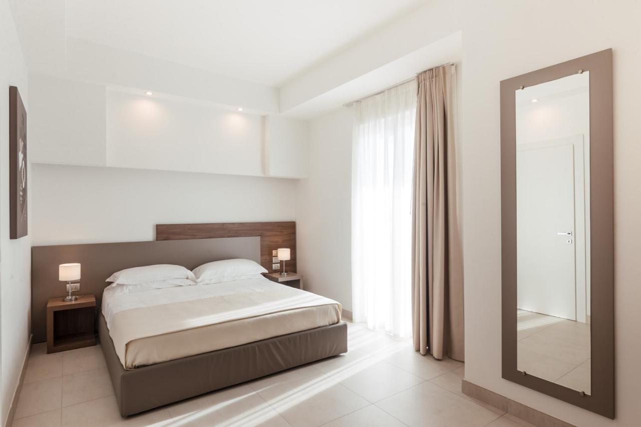 Grieco Business & Spa Hotel 세리뇰라 외부 사진