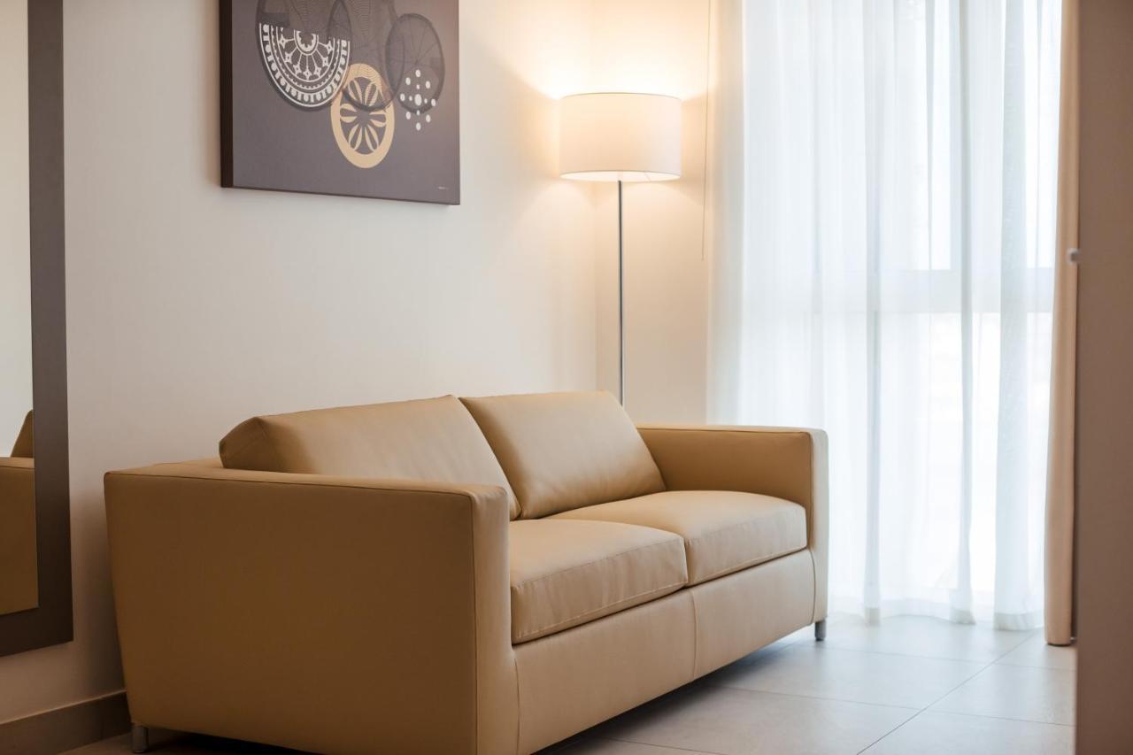 Grieco Business & Spa Hotel 세리뇰라 외부 사진