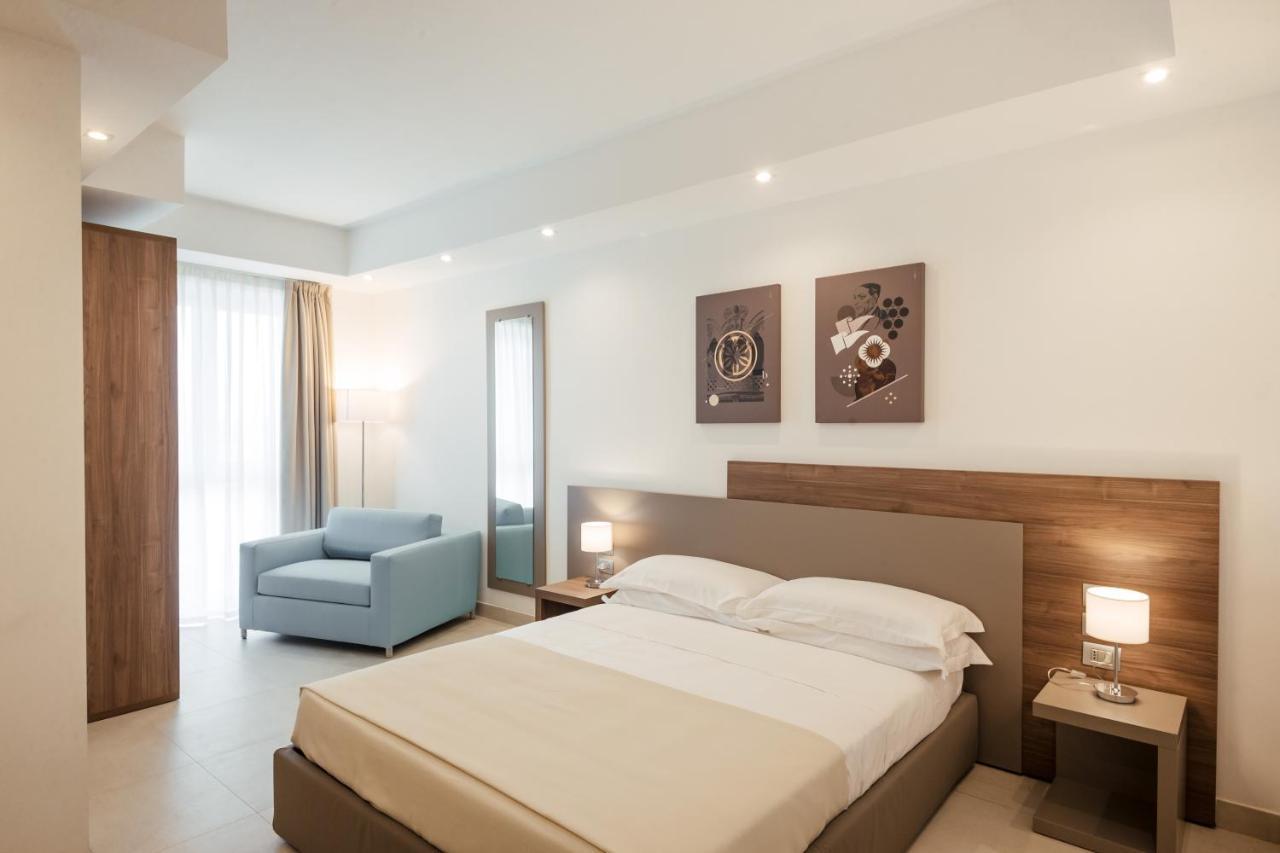 Grieco Business & Spa Hotel 세리뇰라 외부 사진