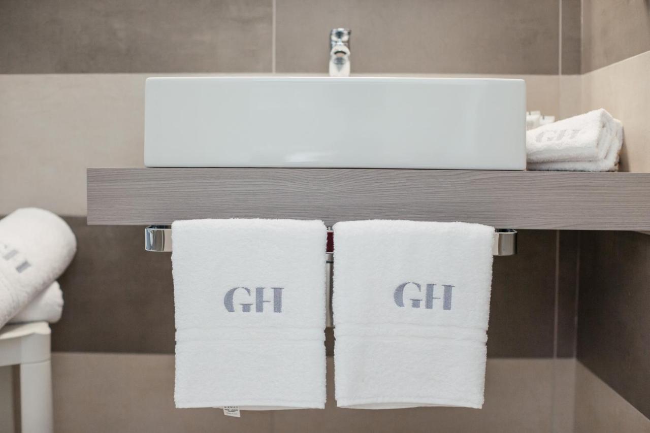 Grieco Business & Spa Hotel 세리뇰라 외부 사진